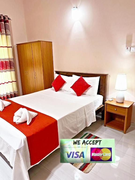 Lahiru Airport Villa - B&B Andiambalama