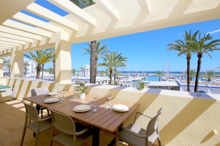 Apartment SHEPS - Bed and Breakfast Estepona