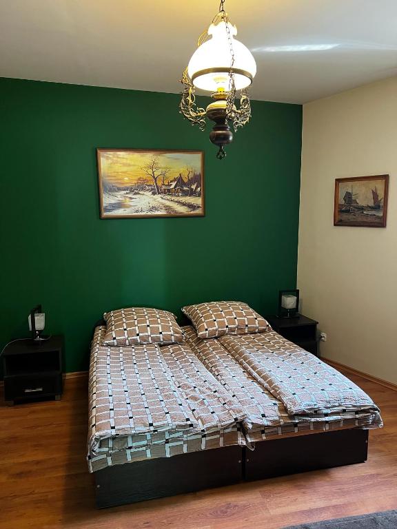 Apartamenty Centrum Wesoła II - B&B Kielce