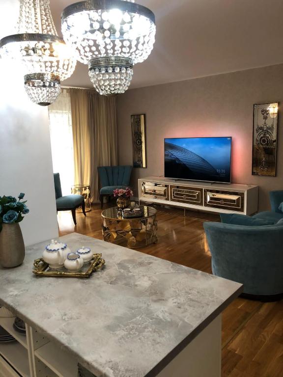 Apartament cu piscina langa Scoala Americana - B&B Voluntari