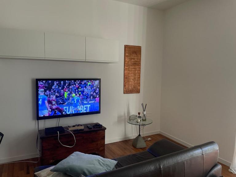Luxury Apartament near Rho Fieramilano ,San siro and ippodromo of milan - B&B Milan