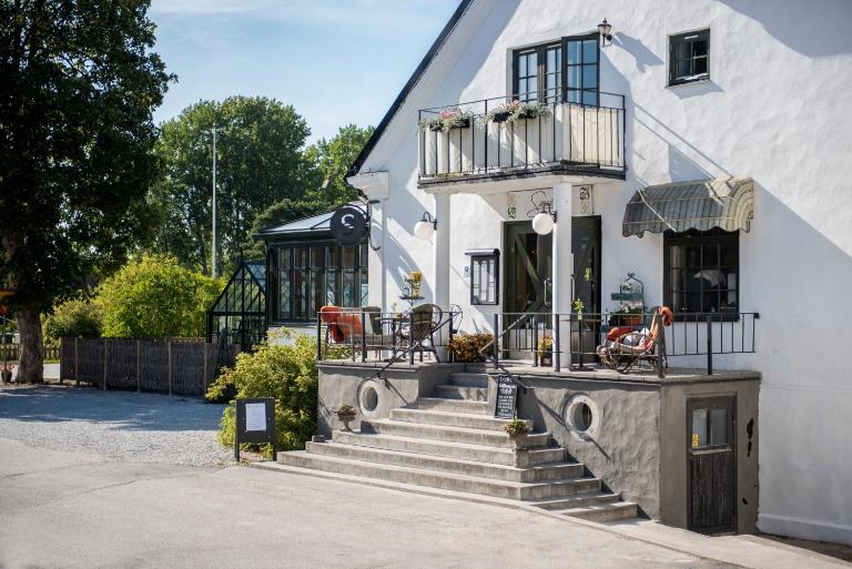 Smakrike Krog & Logi - B&B Ljugarn