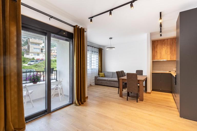Apartment LEMON - Ferienwohnung Bečići
