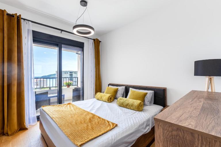 Apartment FORTUNELLA - Ferienwohnung Bečići