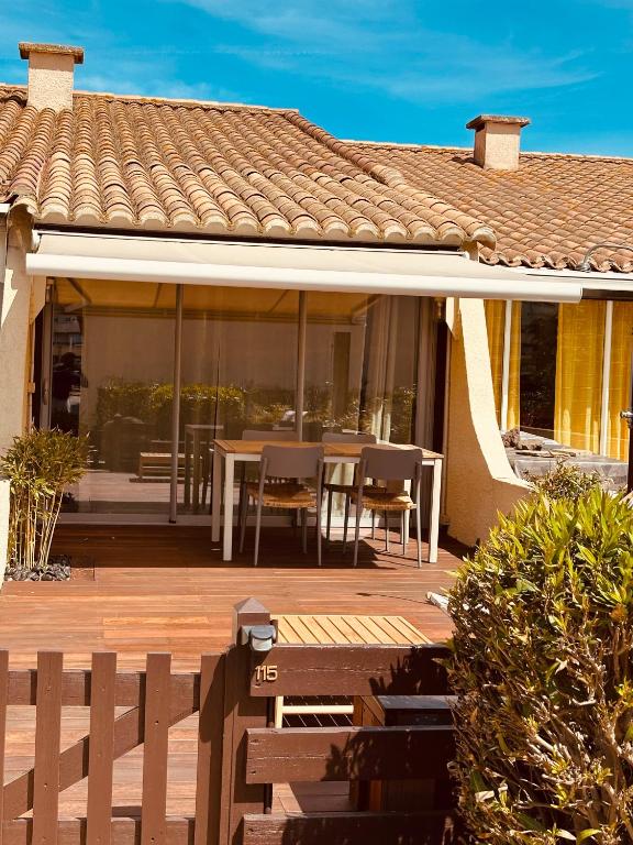 VILLA NATURISTE HELIOVILLAGE - CAP D'AGDE - 4 PERS - B&B Le Cap d'Agde