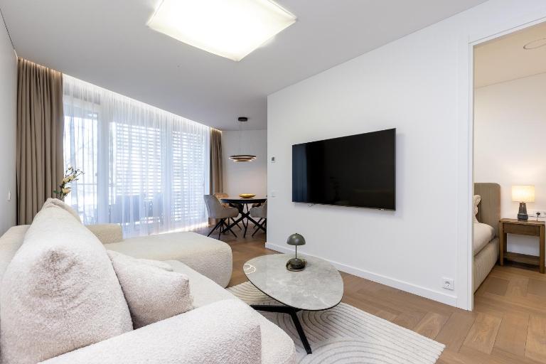 Apartamentas 100 & 1 - Bed and Breakfast Palanga