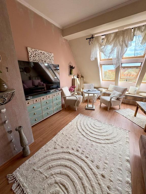 Gold Moon Apartment - B&B Kecskemét