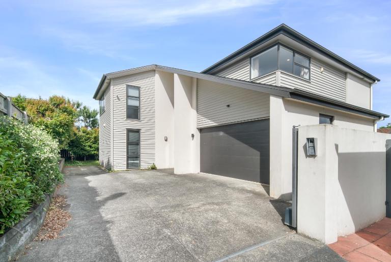 Family Spacious Takapuna Home Parking Netflix - B&B Auckland