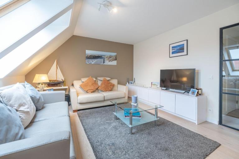 Sunny family apartment - free parking - B&B Nieuwpoort