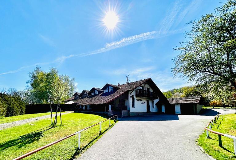 Hvězdonice Hostinec U Kuželků - Bed and Breakfast Hvězdonice