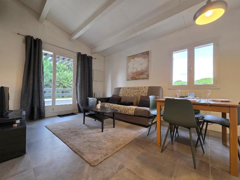 Joli appartement T2 cabine avec parking et wifi Tennis Village - Ferienwohnung Le Cap d'Agde