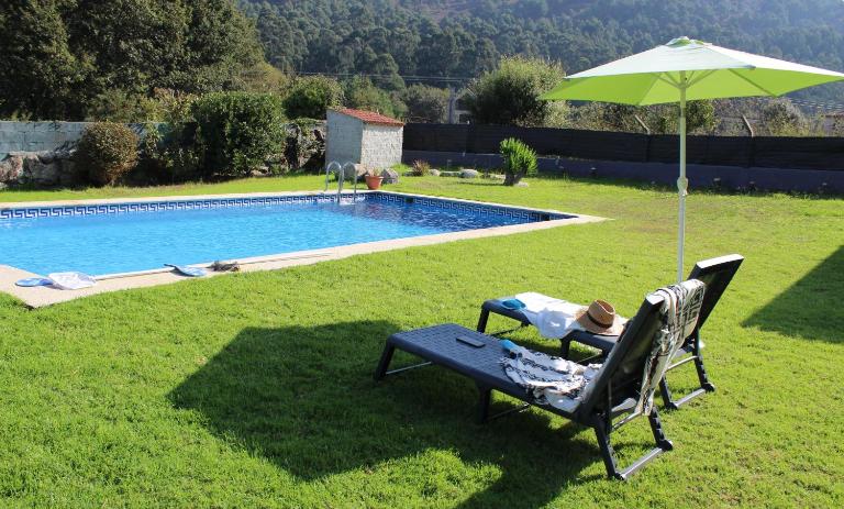 A Broula Casa con piscina - B&B Cangas do Morrazo
