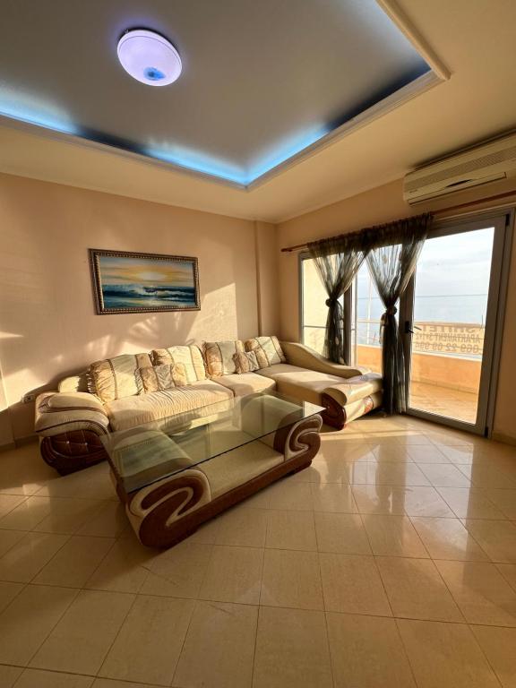 Beach View Apartment - Ferienwohnung Golem