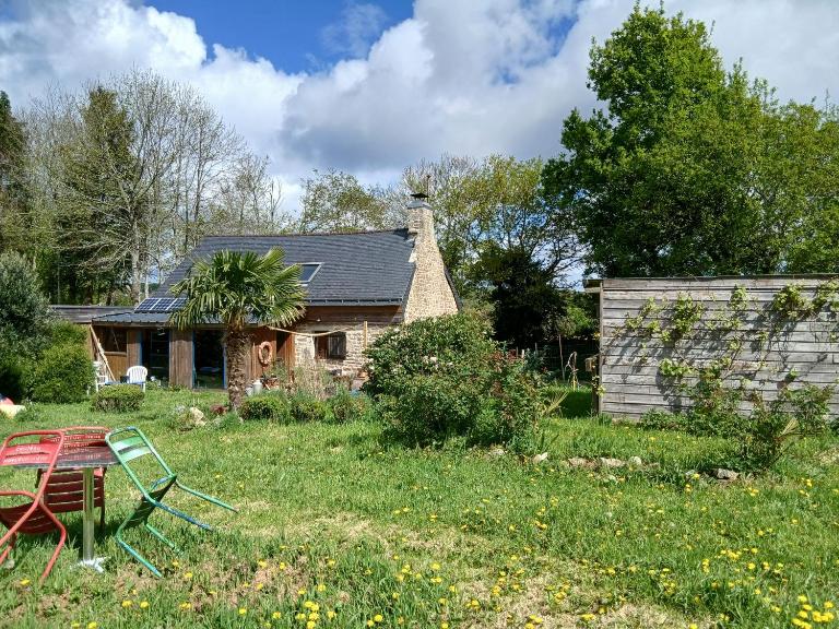 Chambre paisible avec jardin à la campagne en Finistère sud - B&B Scaër