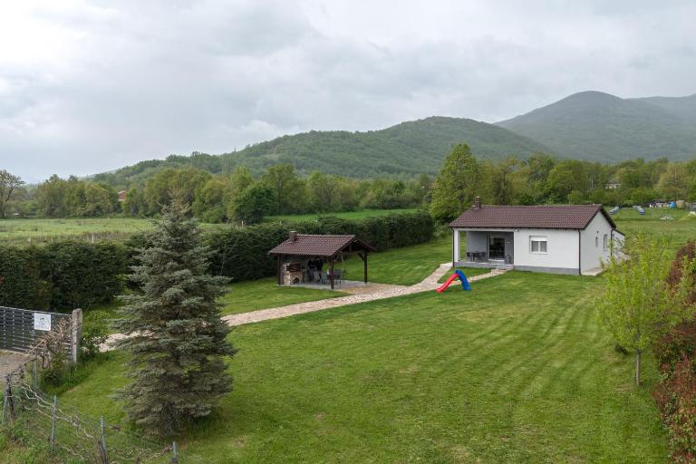 Casa Montagna - Bed and Breakfast Flórina