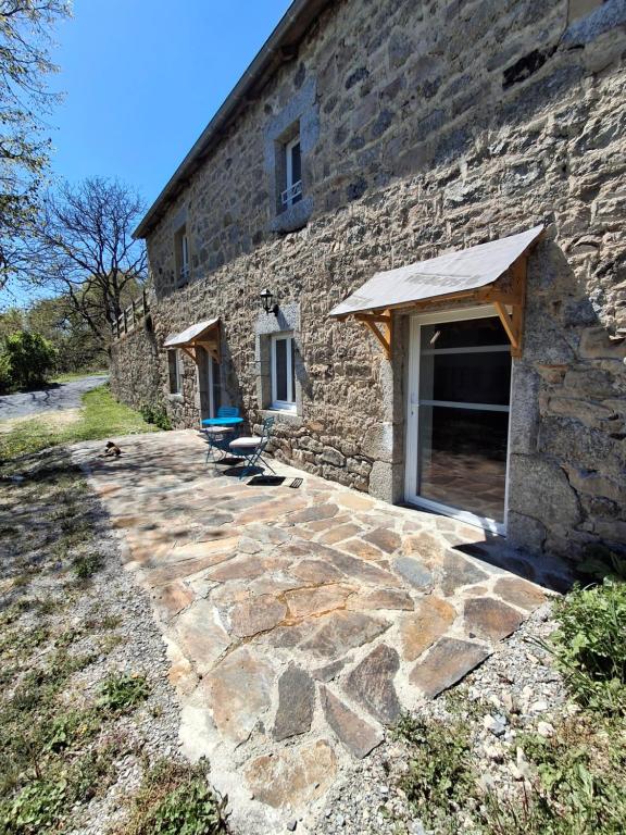 Petit gîte de Carboniès - Chambres d'hôtes Saint-Félix-de-Lunel