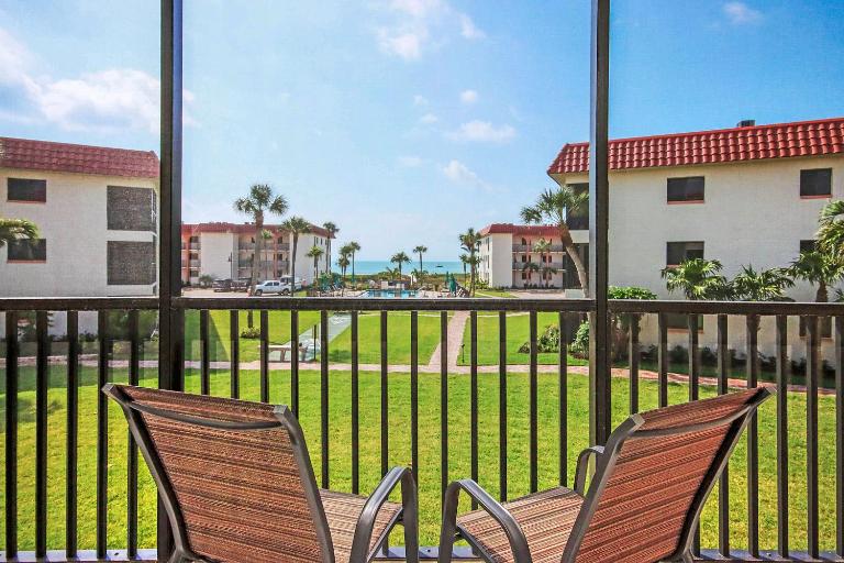 Cozy 1BR beachfront condo on Sanibel Island with stunning ocean views 3B2 - B&B Sanibel
