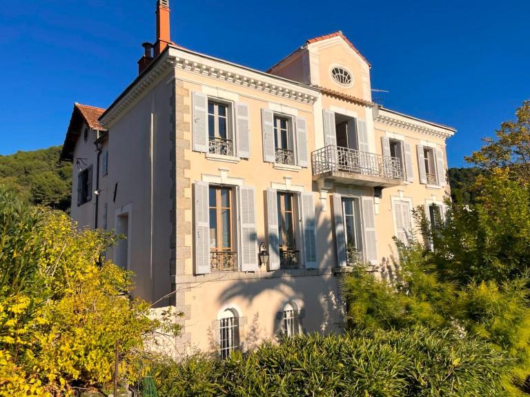 Maison La Julianne - Bed and Breakfast Callas