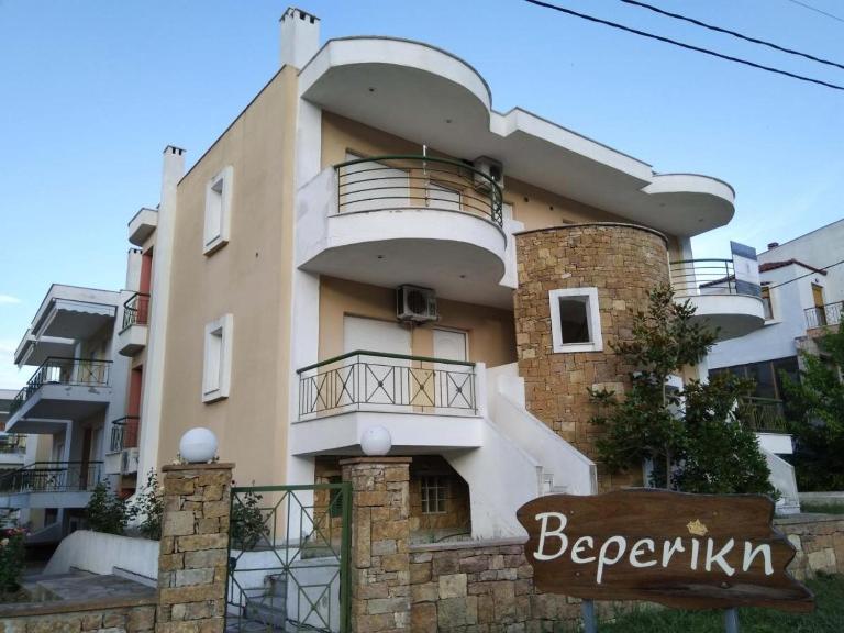 Nikoleta Summer Glow - B&B Kryopigi