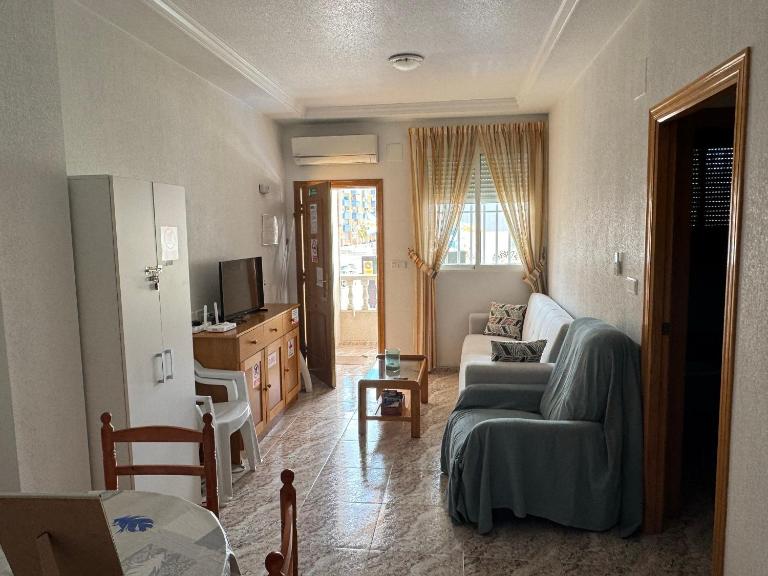 Apartamento turístico con 2 dormitorios - B&B Torrevieja