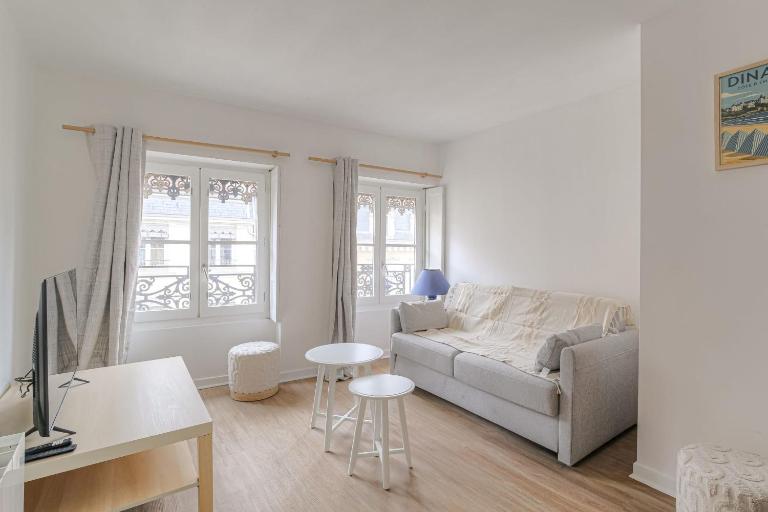Spacieux et Charmant à Cordeliers - Chambres d'hôtes Fourvoirie