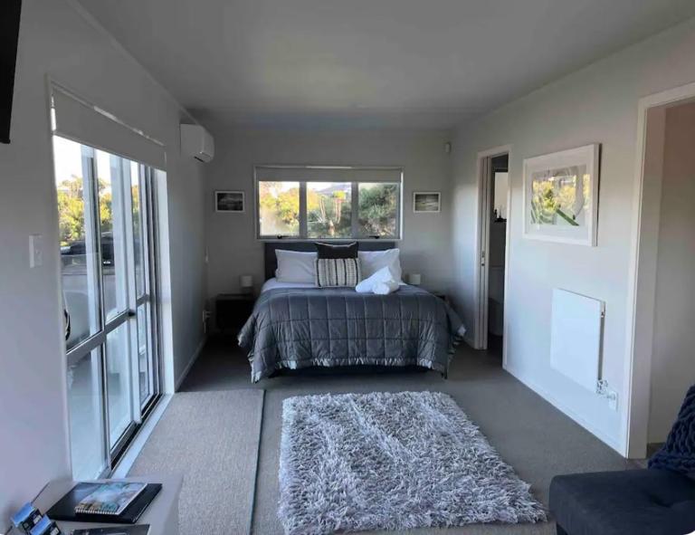 STAY WITH US RAGLAN - Studio - B&B Raglan