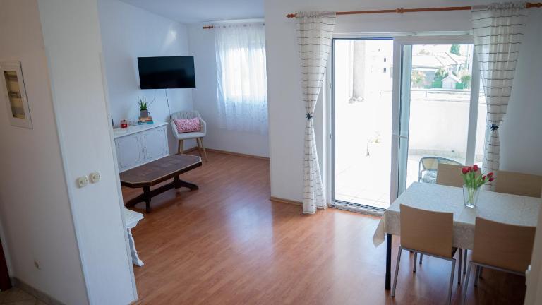 Apartman Marito - Chambres d'hôtes Kutleše