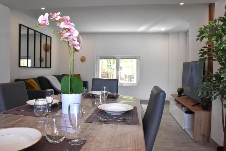 Flat near Thionville Luxembourg Metz with outdoor - B&B Manom