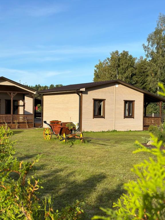 Villa Vlada retreat houses - Chambres d'hôtes Gāršmuiža