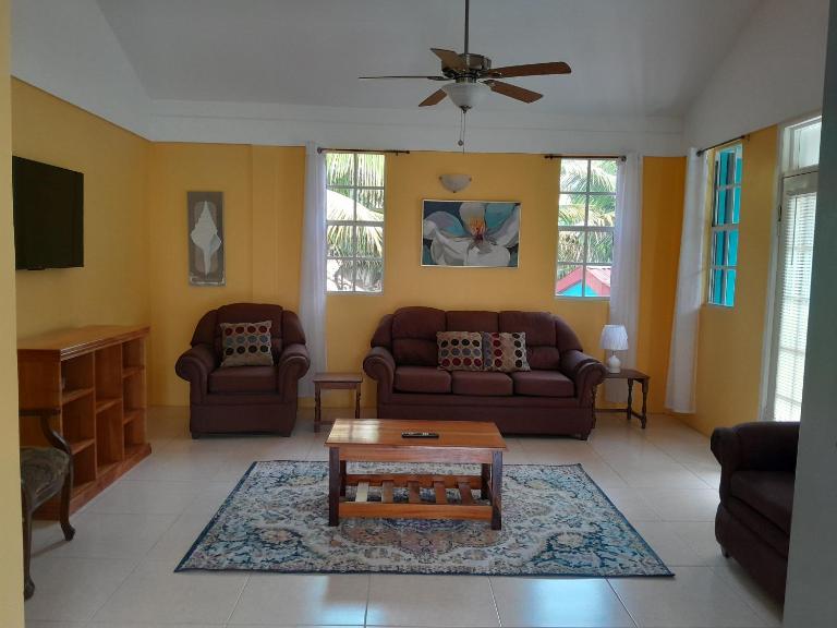 Valley View - Bed and Breakfast Roseau