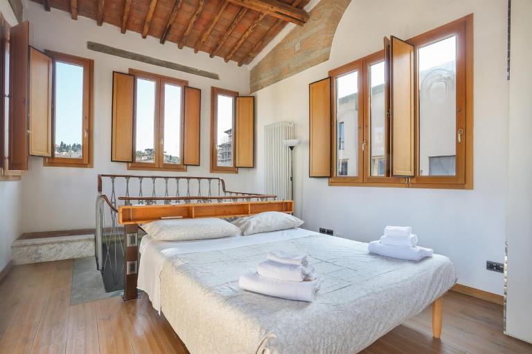 The Tower Suite next to Uffizi Gallery - Ferienwohnung Florenz