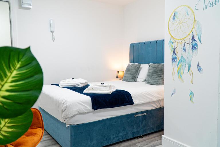 Centrally Located Apartments - B&B Cardiff