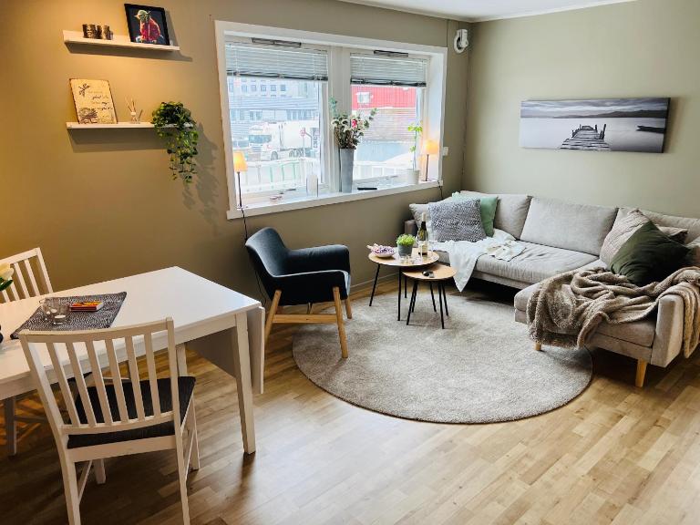 Cozy central apartment - Ferienwohnung Tromsø