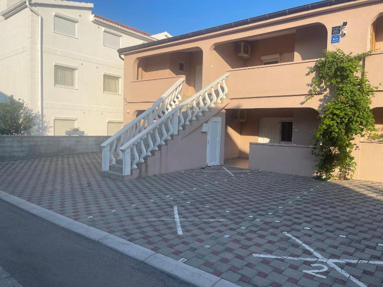 Gedeon Apartman - B&B Vir
