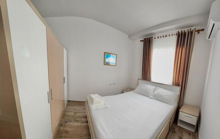Bajraktari Apartment - B&B Lezhë