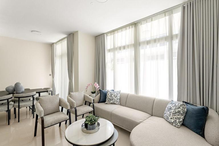 Tranquil 3BR Villa with Malibu Beach Access - B&B Dubai