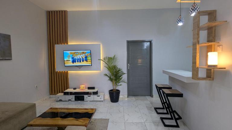 Jocaris Home Decor - B&B Abomey-Calavi
