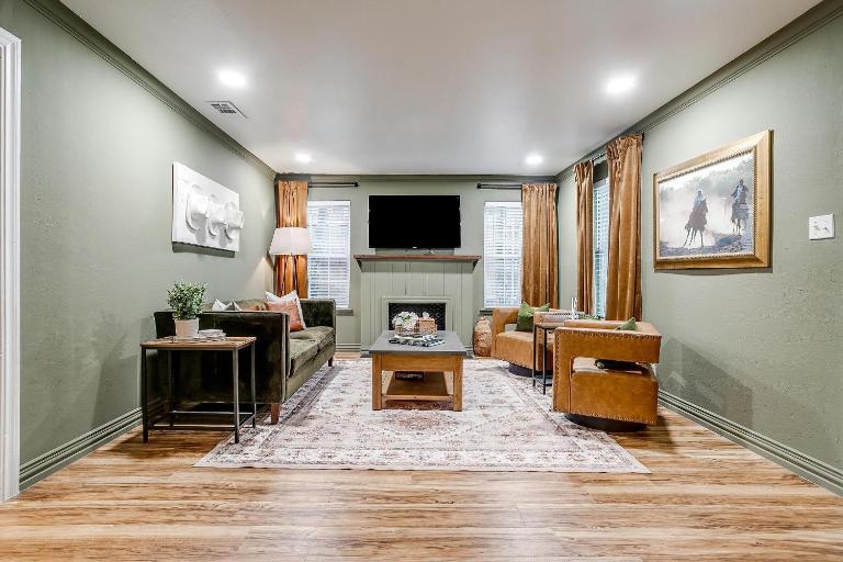 Fort Worth Cottage l 2 Bed with King & Queen l Walking Distance Will Rogers - B&B Fort Worth