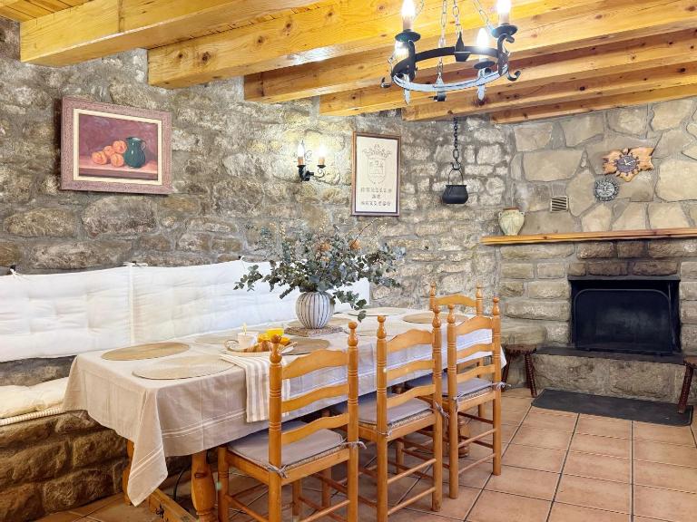 Casa OPECHS - B&B Murillo de Gállego