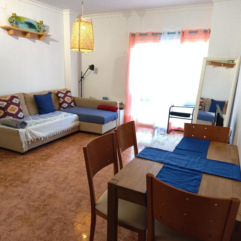 Mellow Yellow - Ferienwohnung Tostón