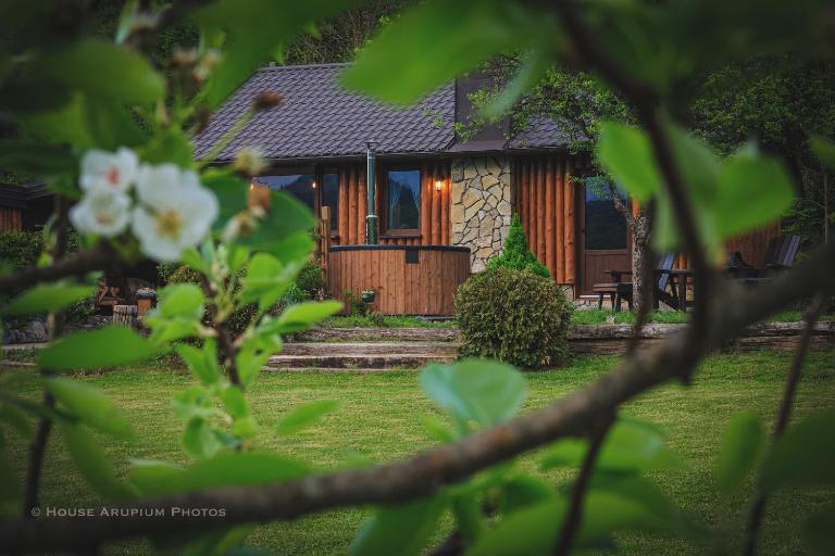 House Arupium - HOT TUB - B&B Otočac