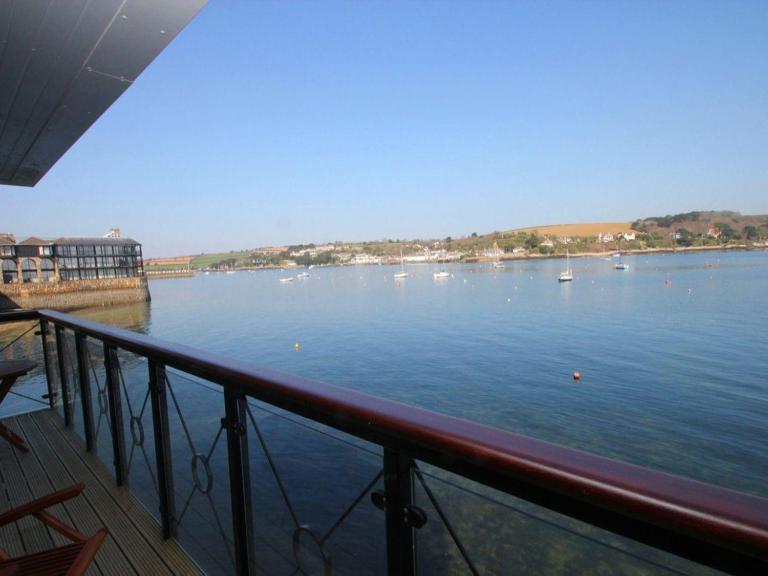 Tobys Quay - B&B Falmouth