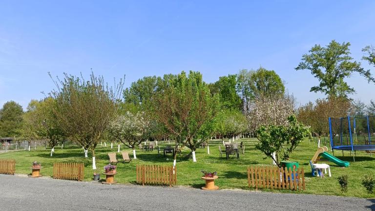 Al Budri Agriturismo - Ferienwohnung Roccabianca