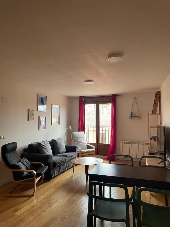 Piso en Antigua Casa de Correos - B&B Molina de Aragón
