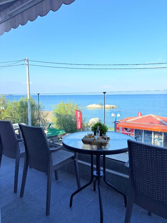 M&N Apartments - Bed and Breakfast Archángelos