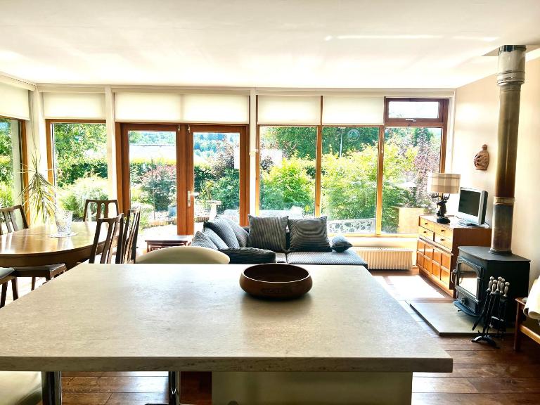 Clianba- 3 bedroom Highland home from home - Bed and Breakfast Spean Bridge