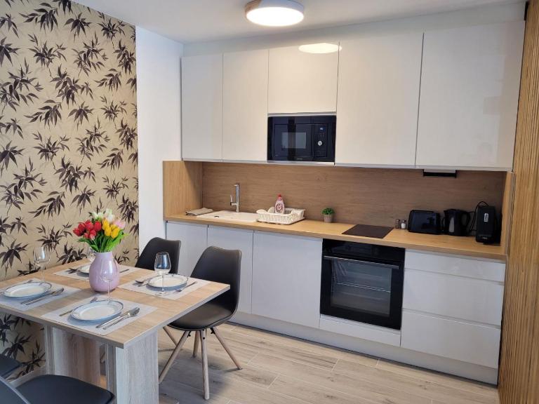 Aura Residence Apartman - B&B Sárvár