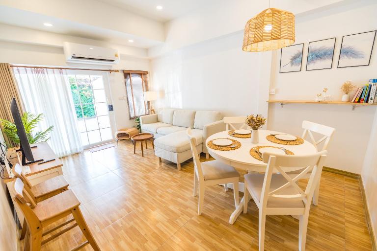 Entire minimal house in Chiang Rai - Bed and Breakfast Chiang Rai
