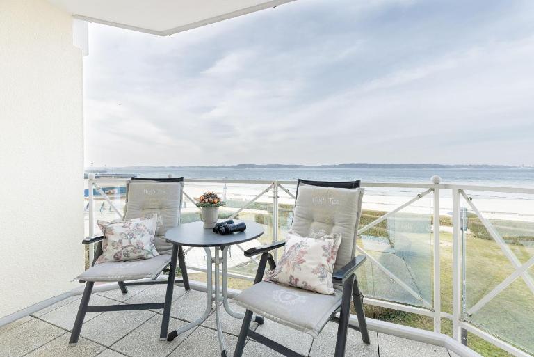 Strandhotel Laboe Nr 16 - B&B Laboe