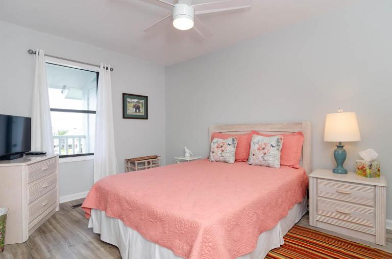 Corner Penthouse by Bryant Real Estate - B&B Carolina Beach